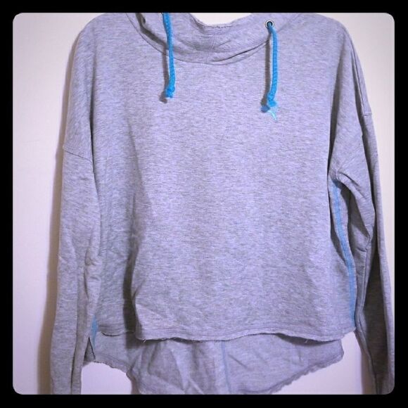 Puma cropped cowl neck hoodie size Med NWT C23 - Picture 1 of 3